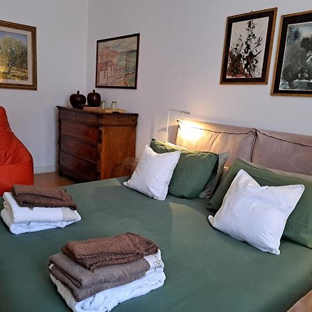 Casa Mari - Free Secure Parking, Breakfast, Private Bathroom, Wifi, Garden, Aircon Milan Bagian luar foto