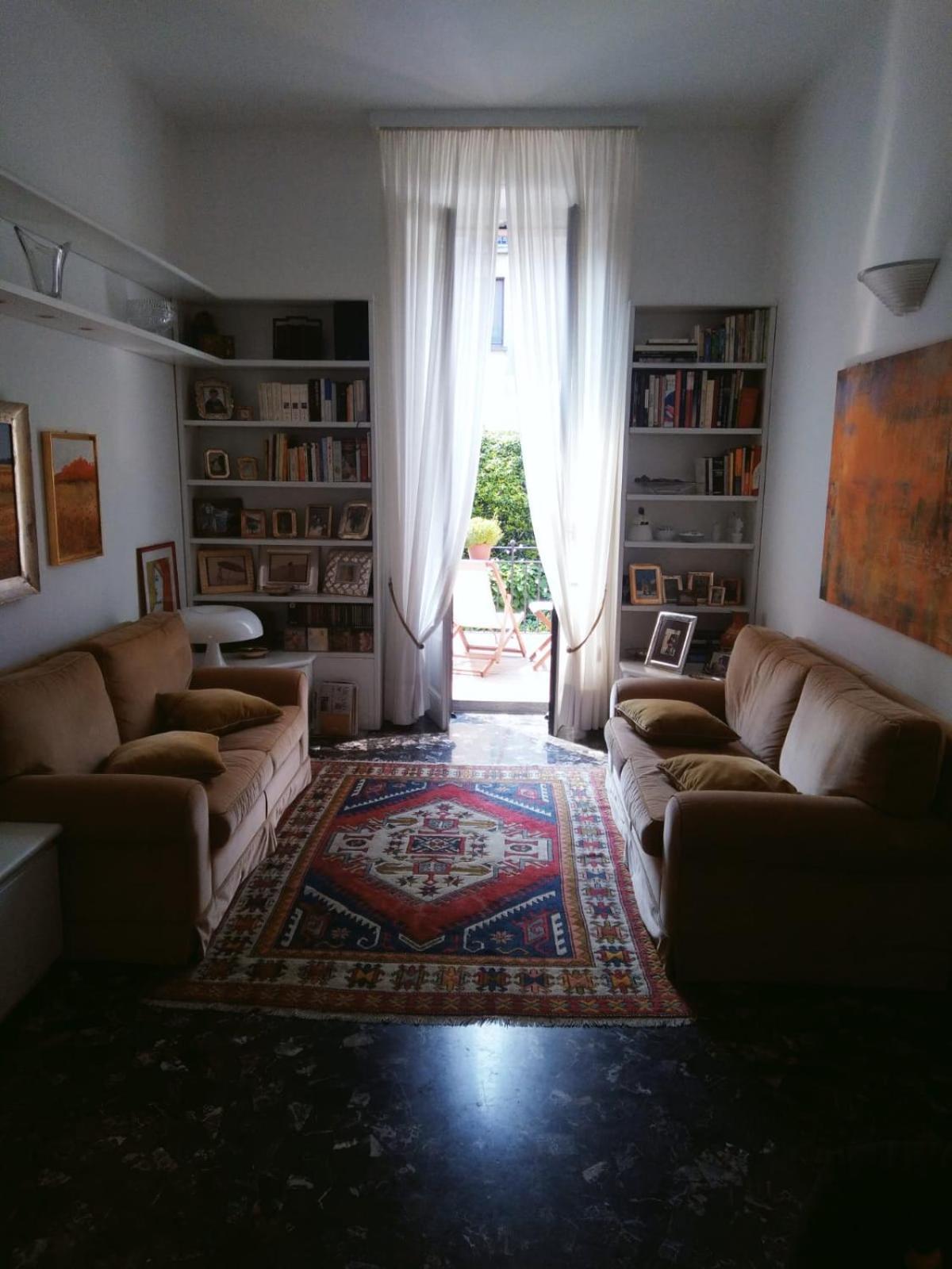 Casa Mari - Free Secure Parking, Breakfast, Private Bathroom, Wifi, Garden, Aircon Milan Bagian luar foto